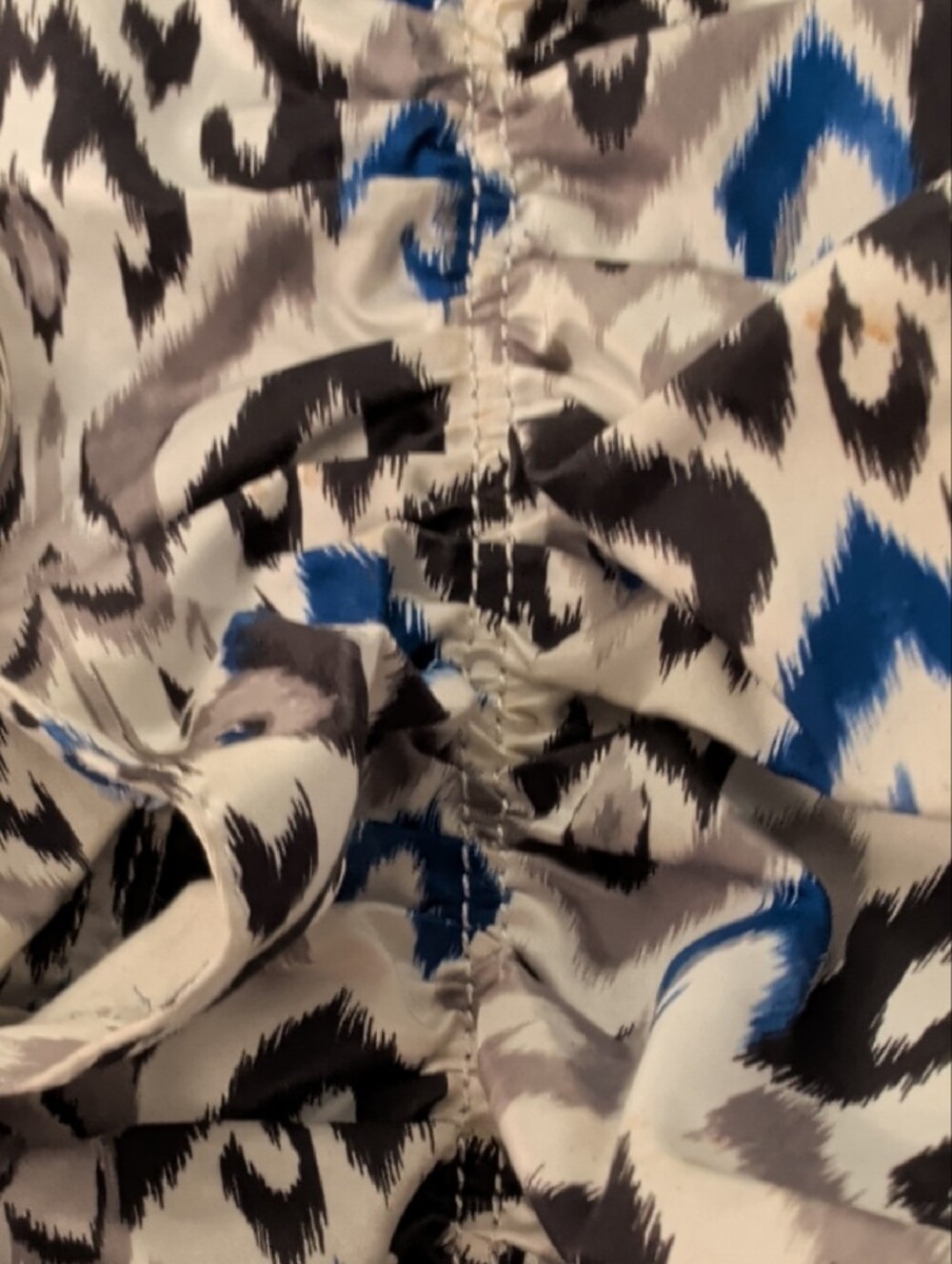 Bebe Blue Patterned Ruffle Tote Bag - Picture 3 of 16